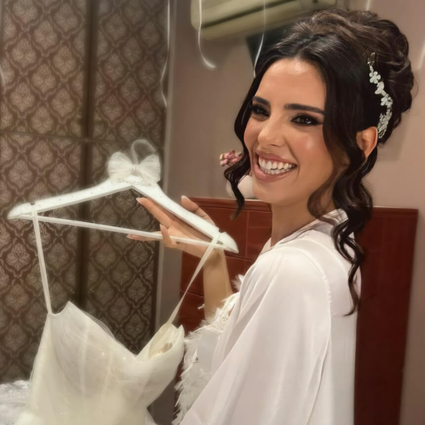 Atzy Alafouzou Hair Bridal Artist